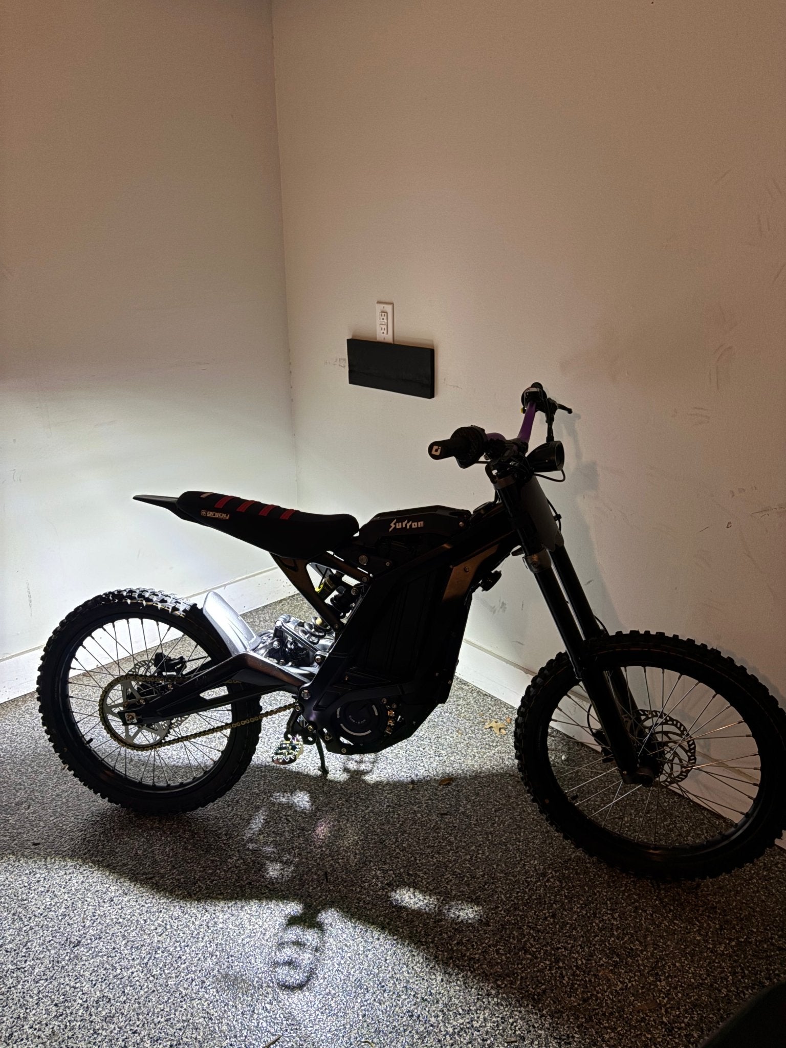 Plug & Play Surron Light bee Rocklight - axcustoms.us